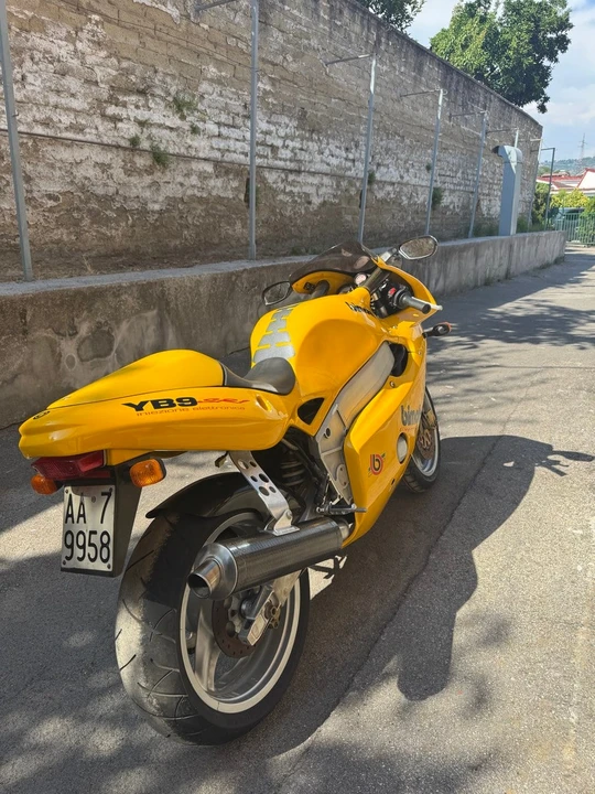 1998 Bimota - Image 12 of 31