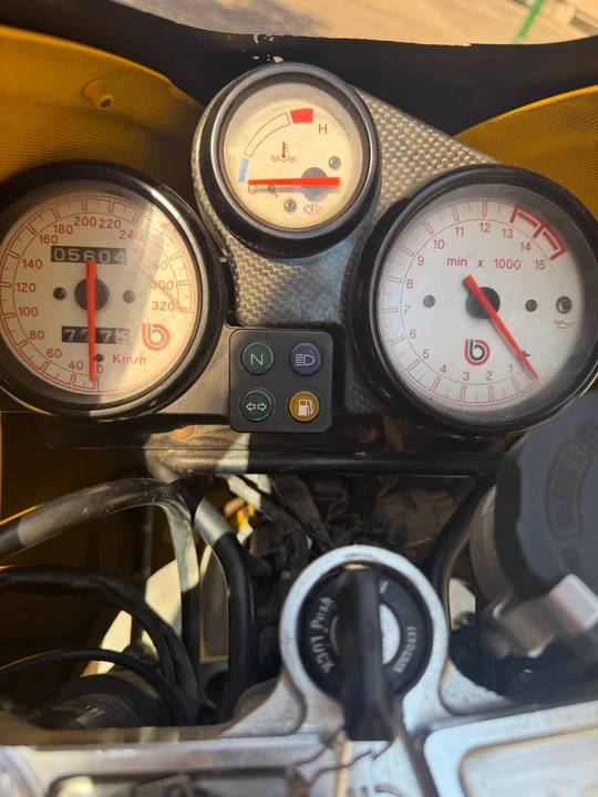 1998 Bimota - Image 29 of 31