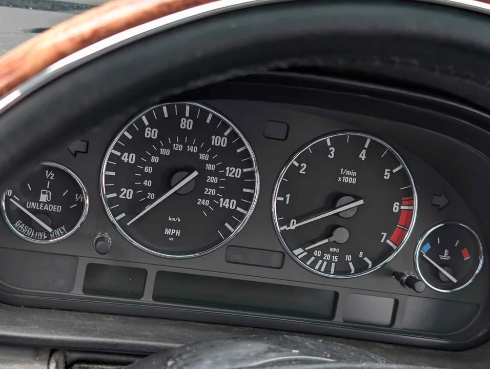 1998 BMW E38 7 Series - Image 8 of 10
