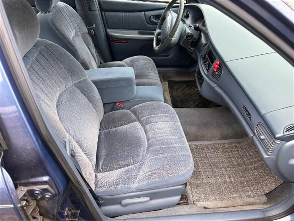 1998 Buick Century - Image 10 of 15