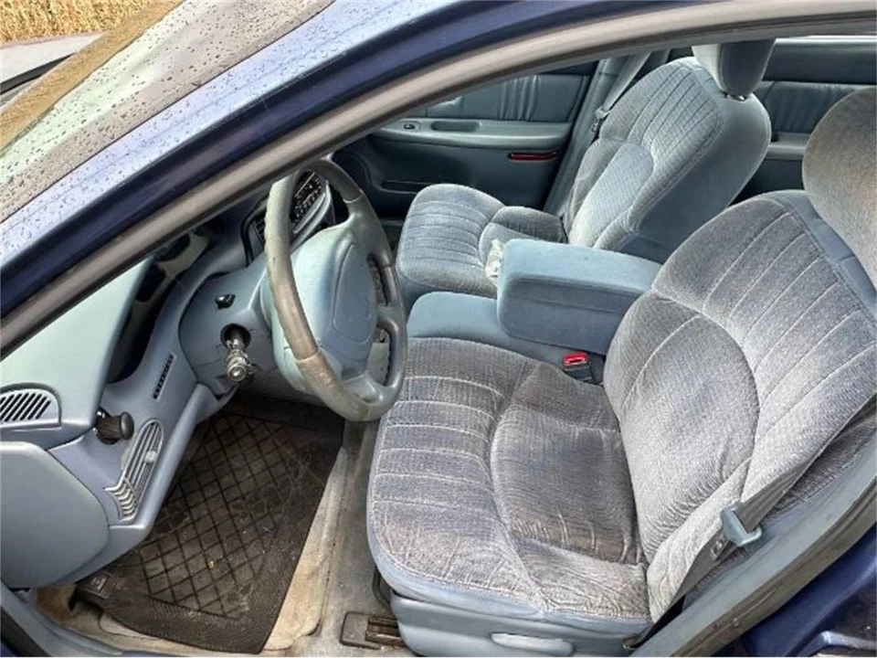 1998 Buick Century - Image 11 of 15