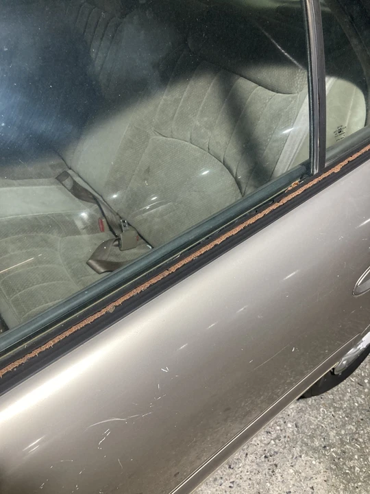 1998 Buick Century - Image 17 of 22
