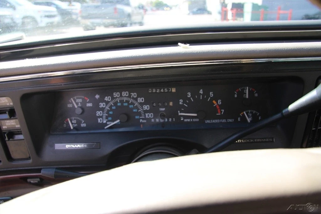 1998 Buick LeSabre - Image 14 of 21
