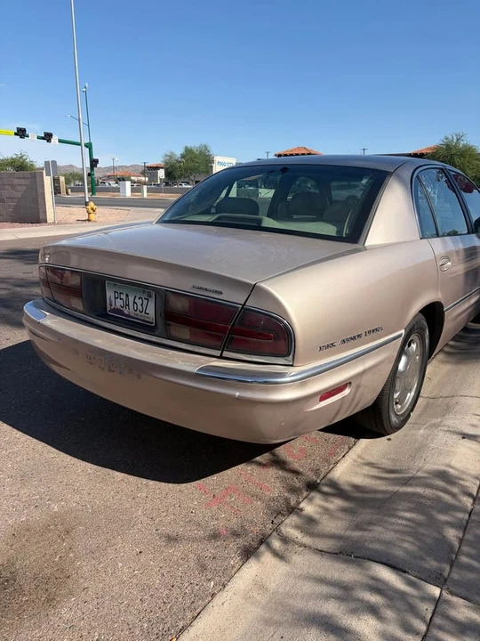 1998 Buick Park Avenue - Image 14 of 16