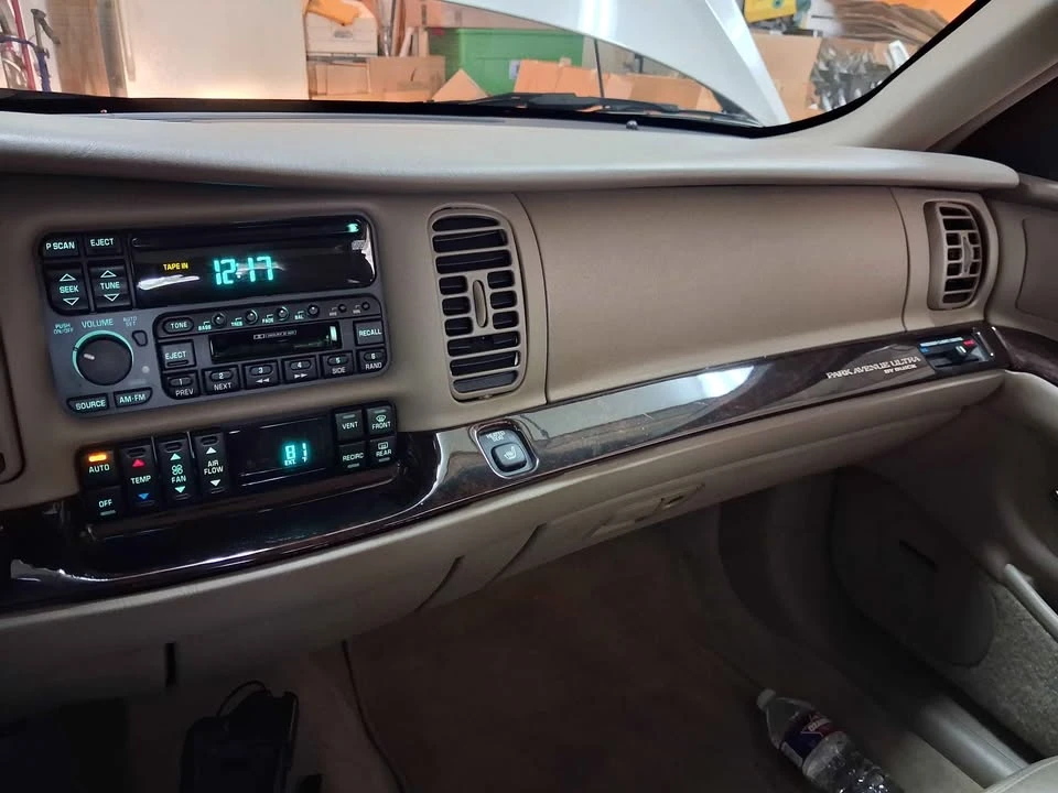 1998 Buick Park Avenue - Image 6 of 7