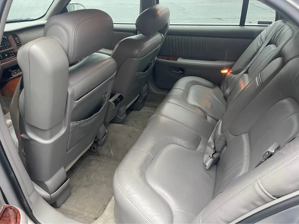1998 Buick Park Avenue - Image 9 of 16