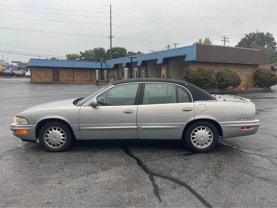 1998 Buick Park Avenue - Image 2 of 16