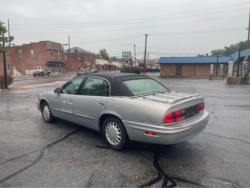 1998 Buick Park Avenue - Image 3 of 16