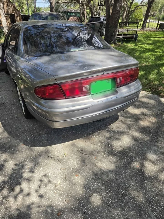 1998 Buick Regal - Image 10 of 20