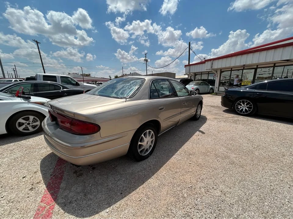 1998 Buick Regal - Image 4 of 12