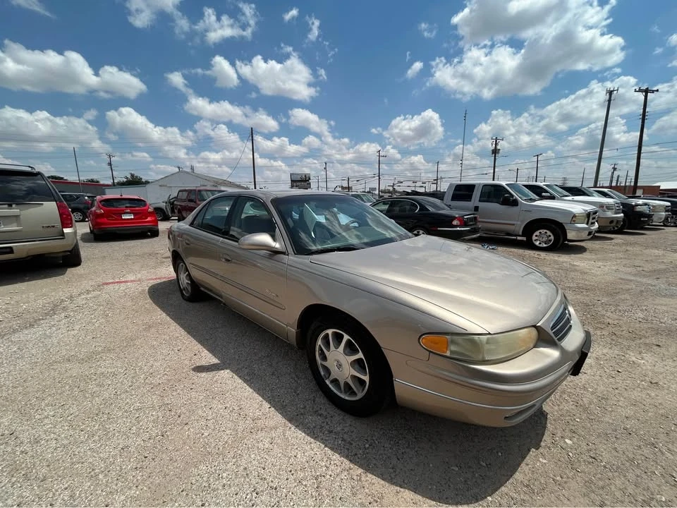 1998 Buick Regal - Image 3 of 12