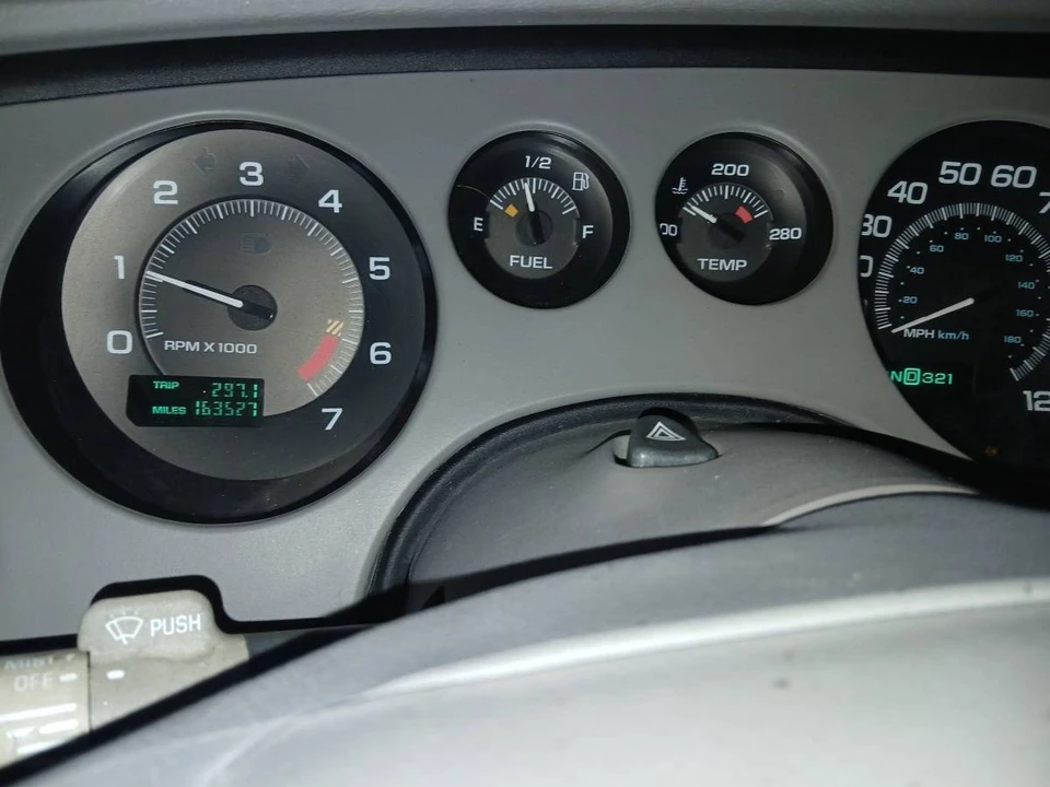 1998 Buick Riviera 8th Gen - Image 24 of 24