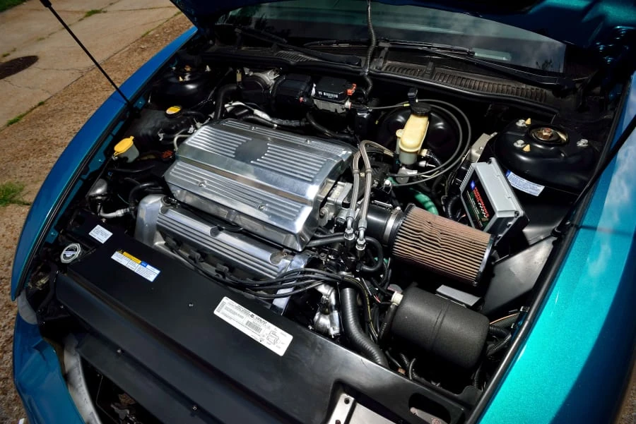 1998 Buick Riviera 8th Gen - Image 6 of 12