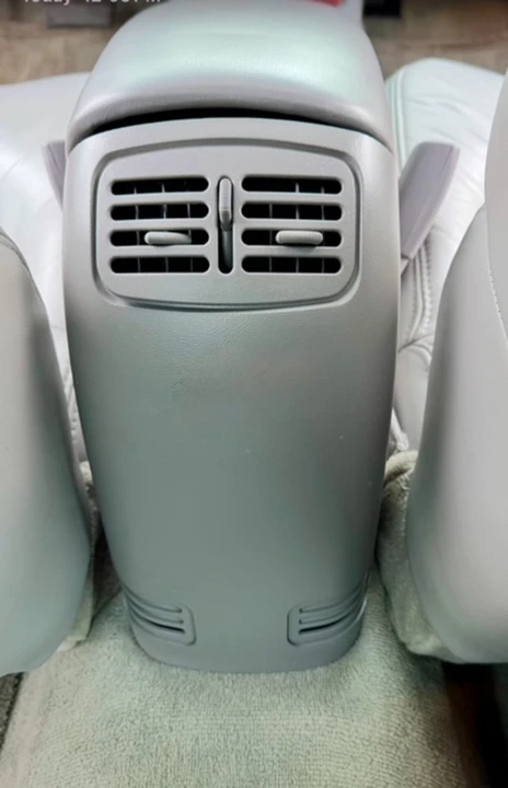 1998 Buick Riviera 8th Gen - Image 9 of 24