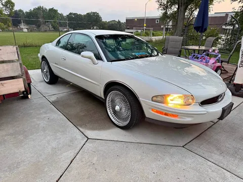 1998 Buick Riviera Coupe 2D