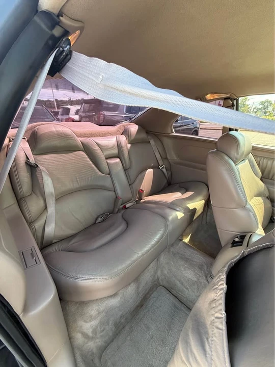 1998 Buick Riviera 8th Gen - Image 11 of 19
