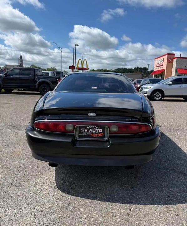 1998 Buick Riviera 8th Gen - Image 5 of 19