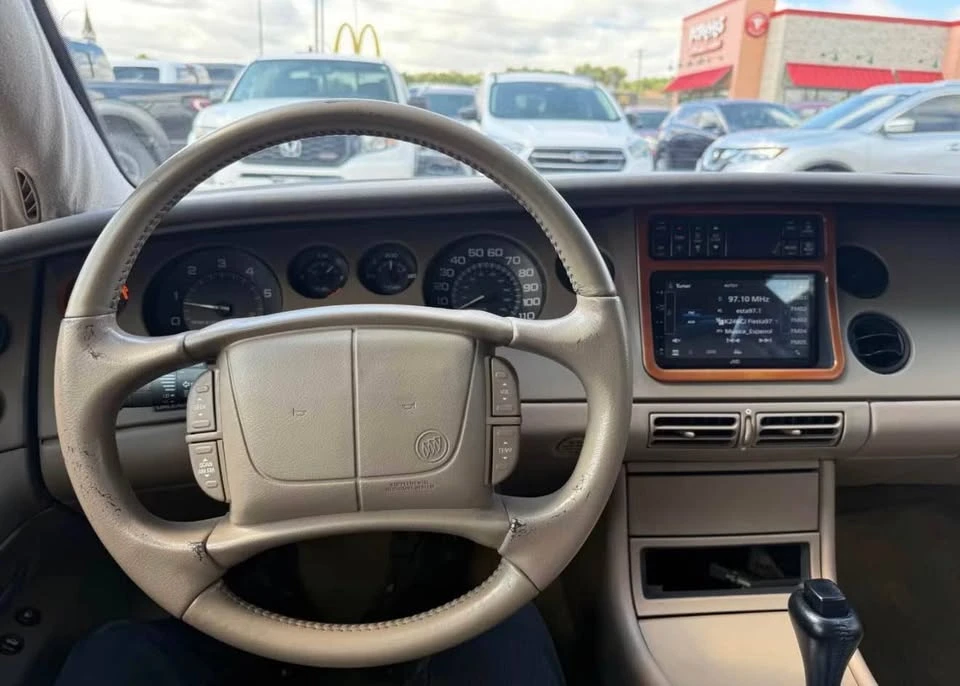 1998 Buick Riviera 8th Gen - Image 19 of 19
