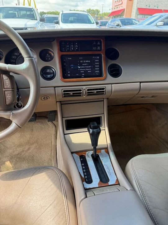 1998 Buick Riviera 8th Gen - Image 15 of 19