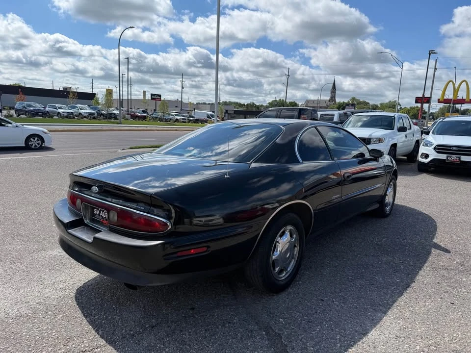 1998 Buick Riviera 8th Gen - Image 6 of 19