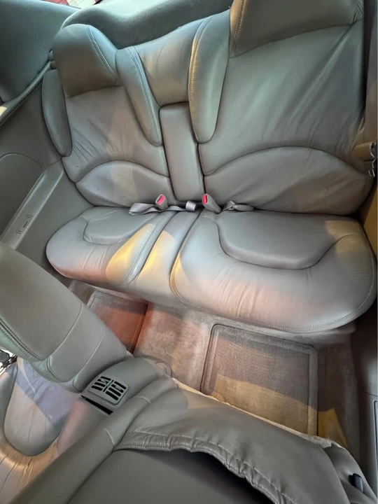 1998 Buick Riviera 8th Gen - Image 6 of 14