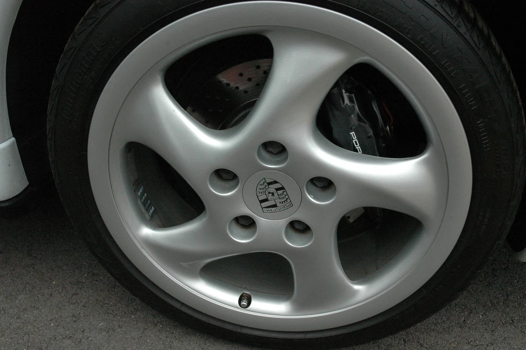 1998 Porsche 993 Carrera S - Image 24 of 25
