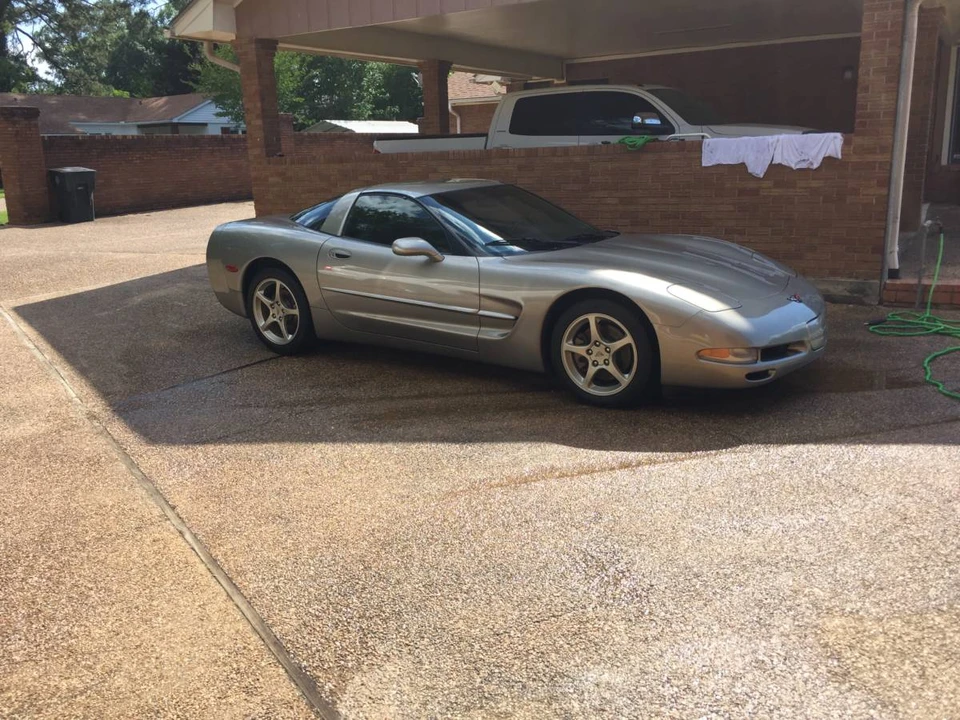 1998 Chevrolet Corvette C5 - Image 2 of 7