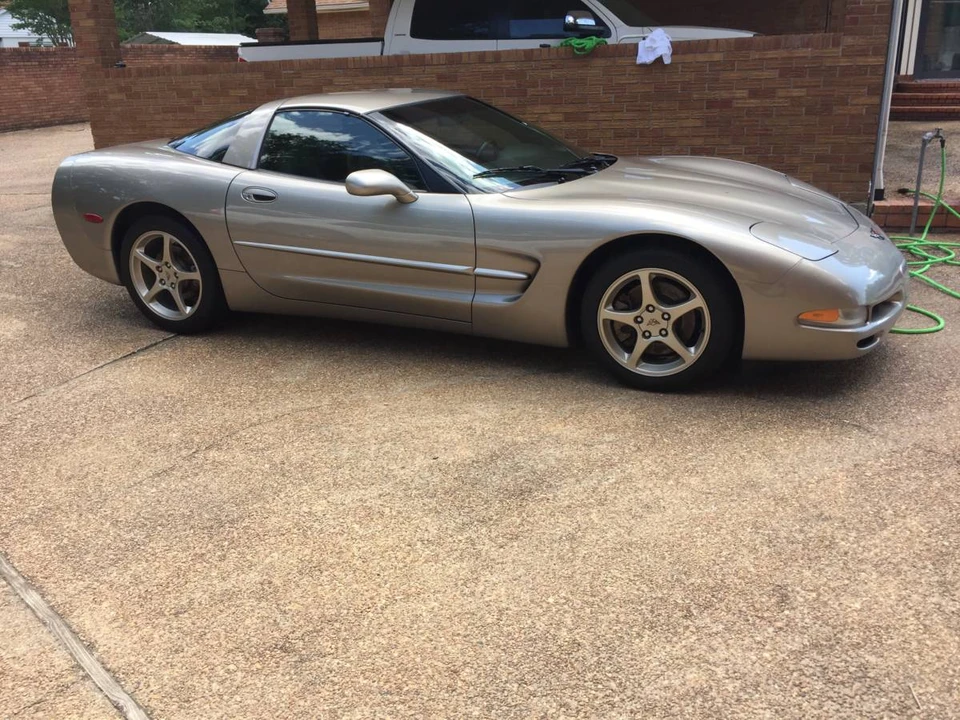 1998 Chevrolet Corvette C5 - Image 6 of 7