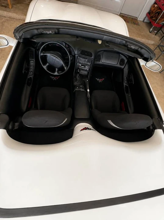 1998 Chevrolet Corvette C5 - Image 8 of 11