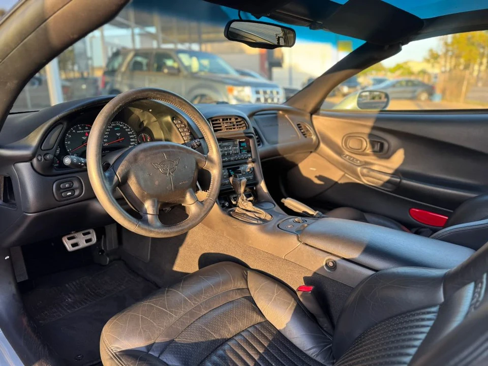 1998 Chevrolet Corvette C5 - Image 20 of 31