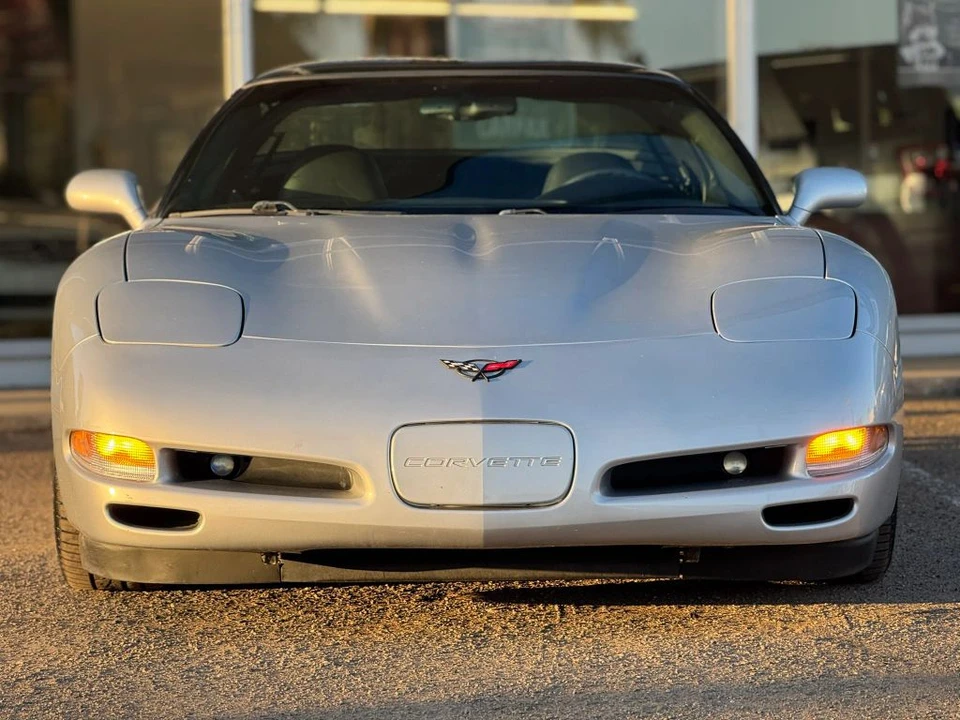 1998 Chevrolet Corvette C5 - Image 8 of 31