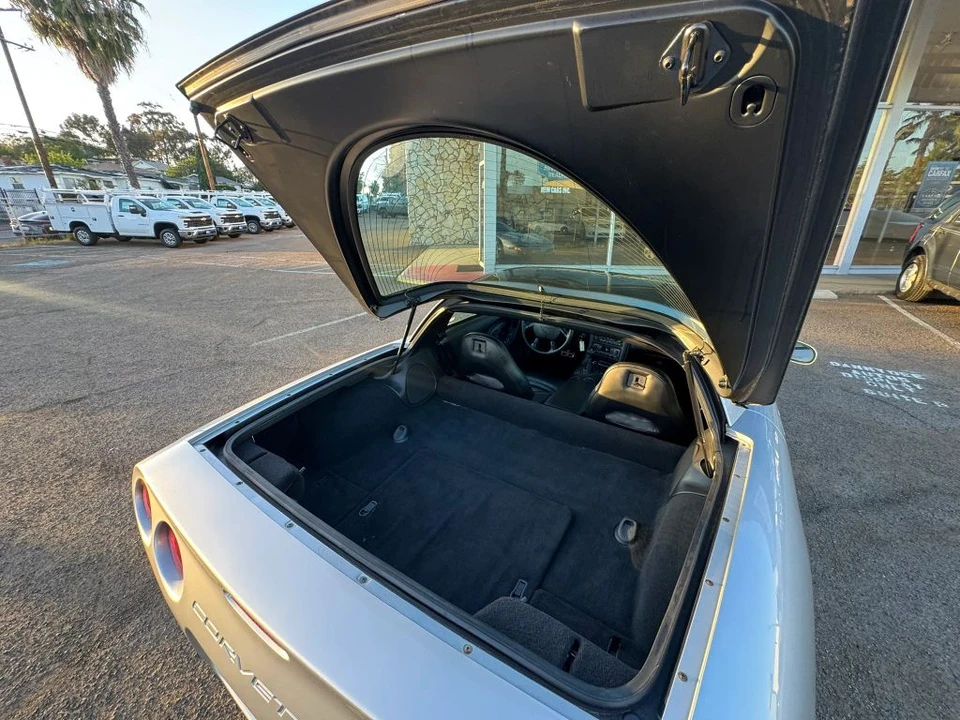 1998 Chevrolet Corvette C5 - Image 23 of 31