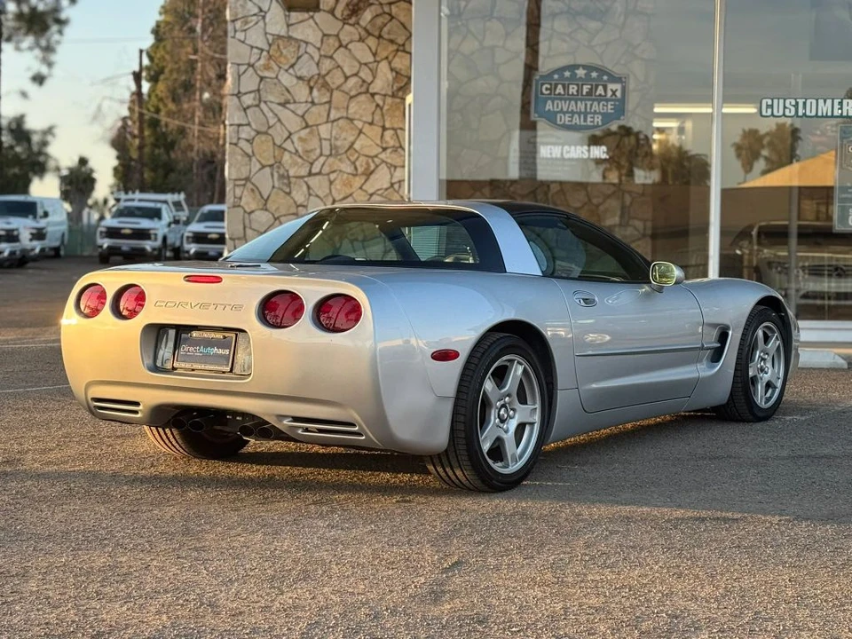 1998 Chevrolet Corvette C5 - Image 17 of 31