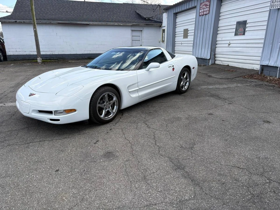 1998 Chevrolet Corvette C5 - Image 3 of 12