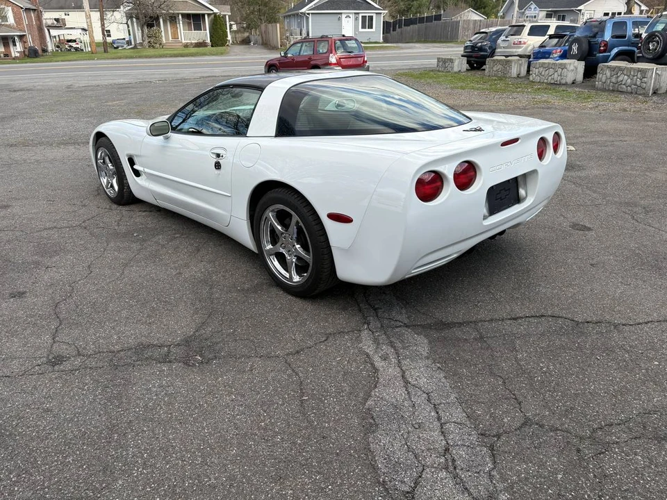 1998 Chevrolet Corvette C5 - Image 4 of 12