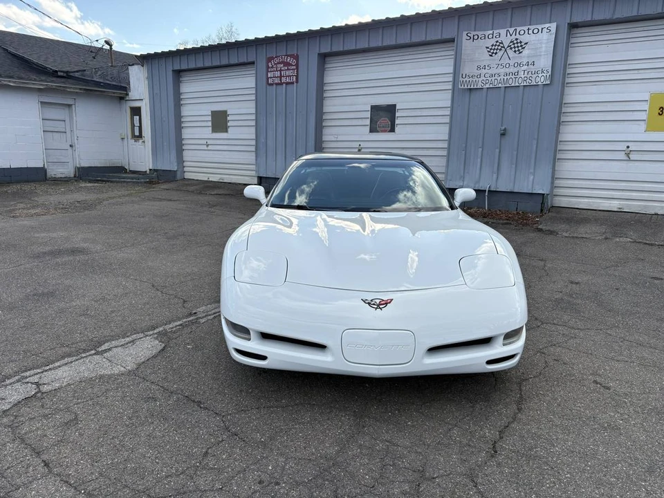 1998 Chevrolet Corvette C5 - Image 2 of 12