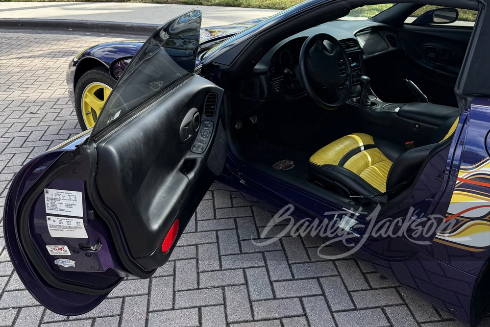 1998 Chevrolet Corvette C5 - Image 6 of 11