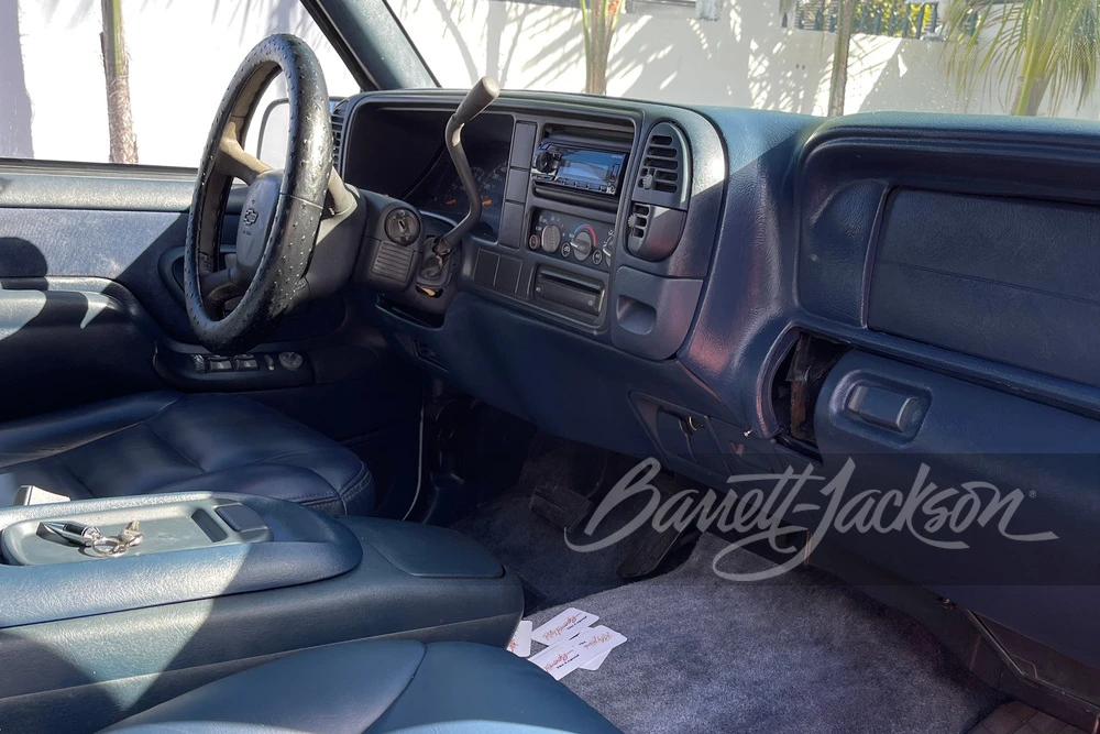 1998 Chevrolet Suburban 8th Gen - Image 3 of 6