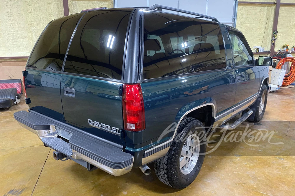 1998 Chevrolet Tahoe 1st Gen - Image 2 of 10