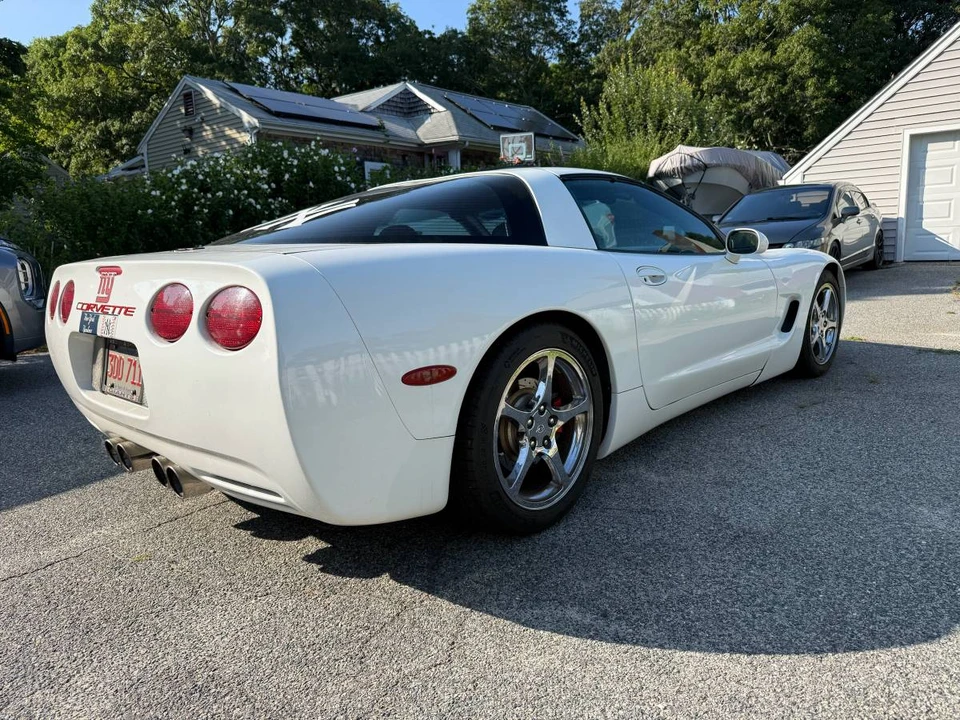 1999 Chevrolet Corvette C5 - Image 3 of 14