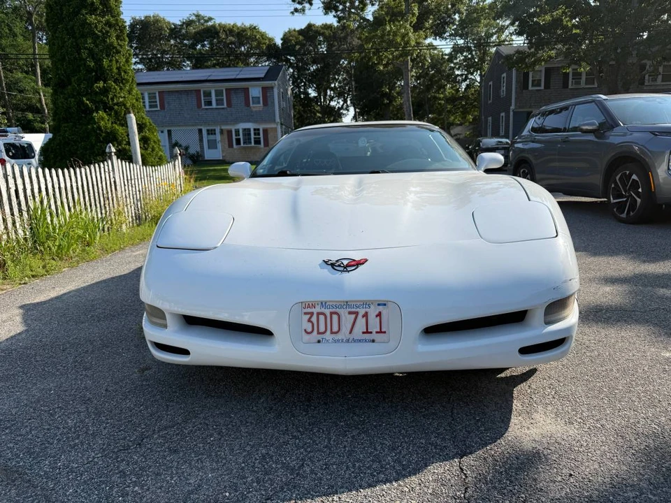 1999 Chevrolet Corvette C5 - Image 4 of 14