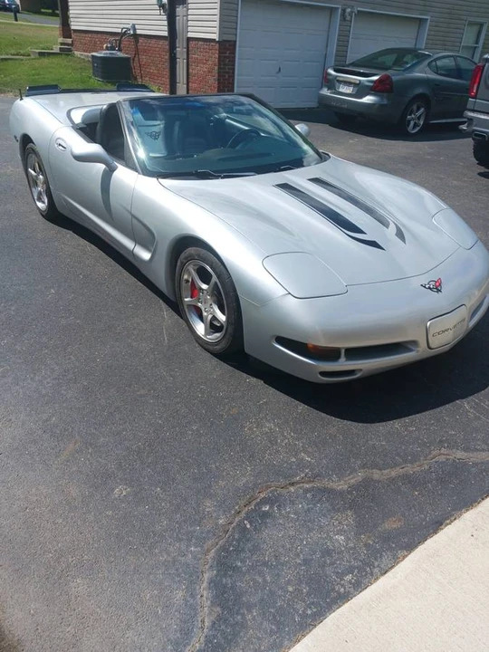 1998 Chevrolet Corvette C5 - Image 2 of 8