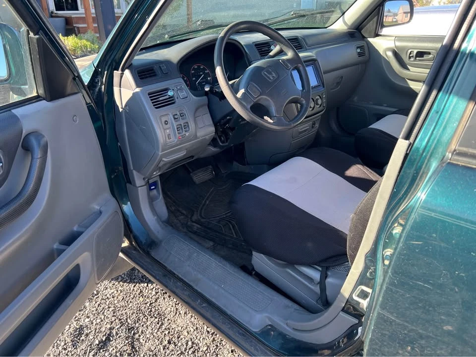 1998 Honda CR-V 1st Gen - Image 4 of 5