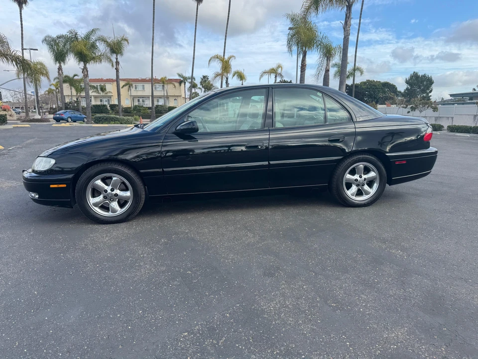 1998 Cadillac Catera - Image 12 of 31
