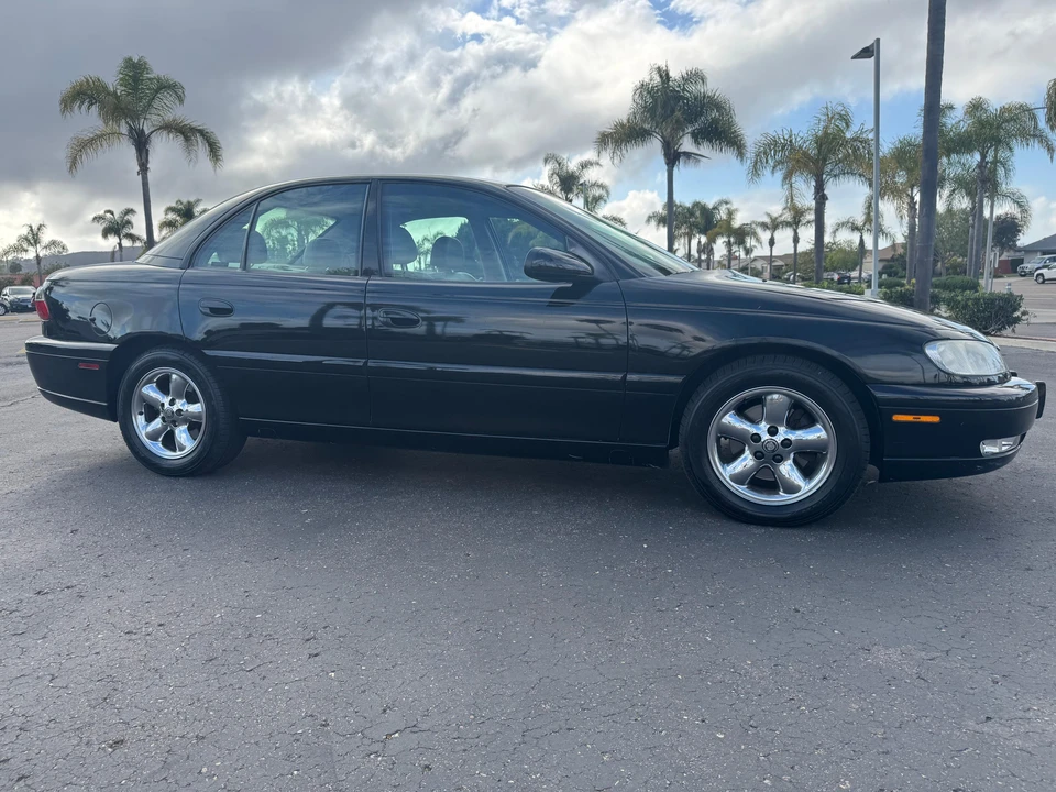 1998 Cadillac Catera - Image 19 of 31
