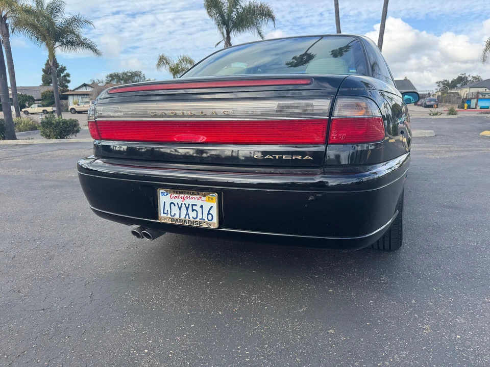 1998 Cadillac Catera - Image 15 of 31