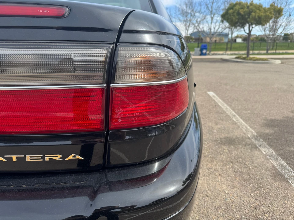1998 Cadillac Catera - Image 30 of 31