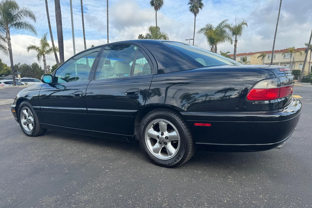 1998 Cadillac Catera - Image 4 of 31