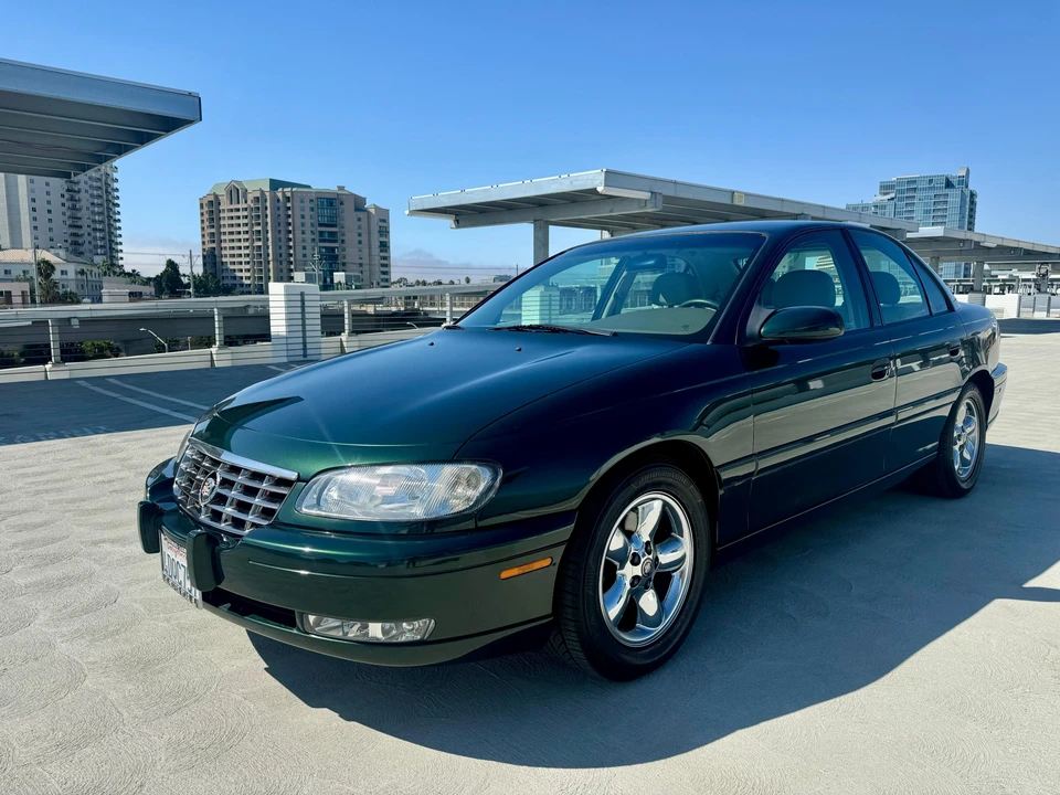 1998 Cadillac Catera - Image 11 of 31