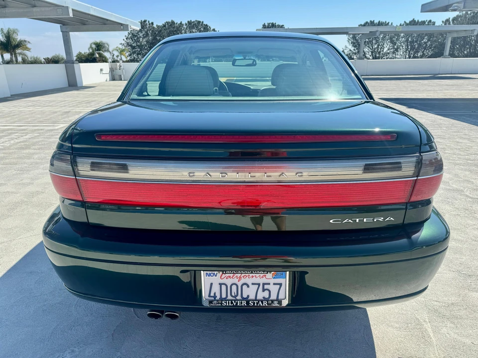 1998 Cadillac Catera - Image 16 of 31